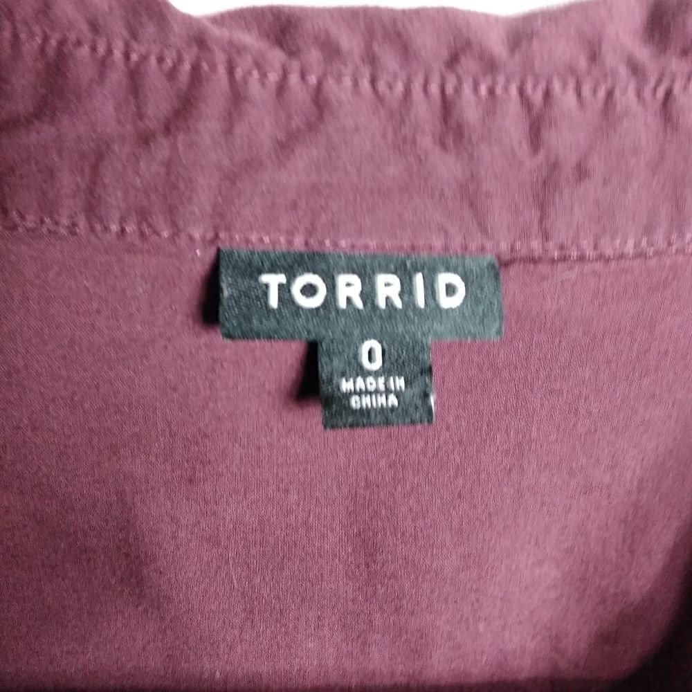 Torrid top - Picture 3 of 5